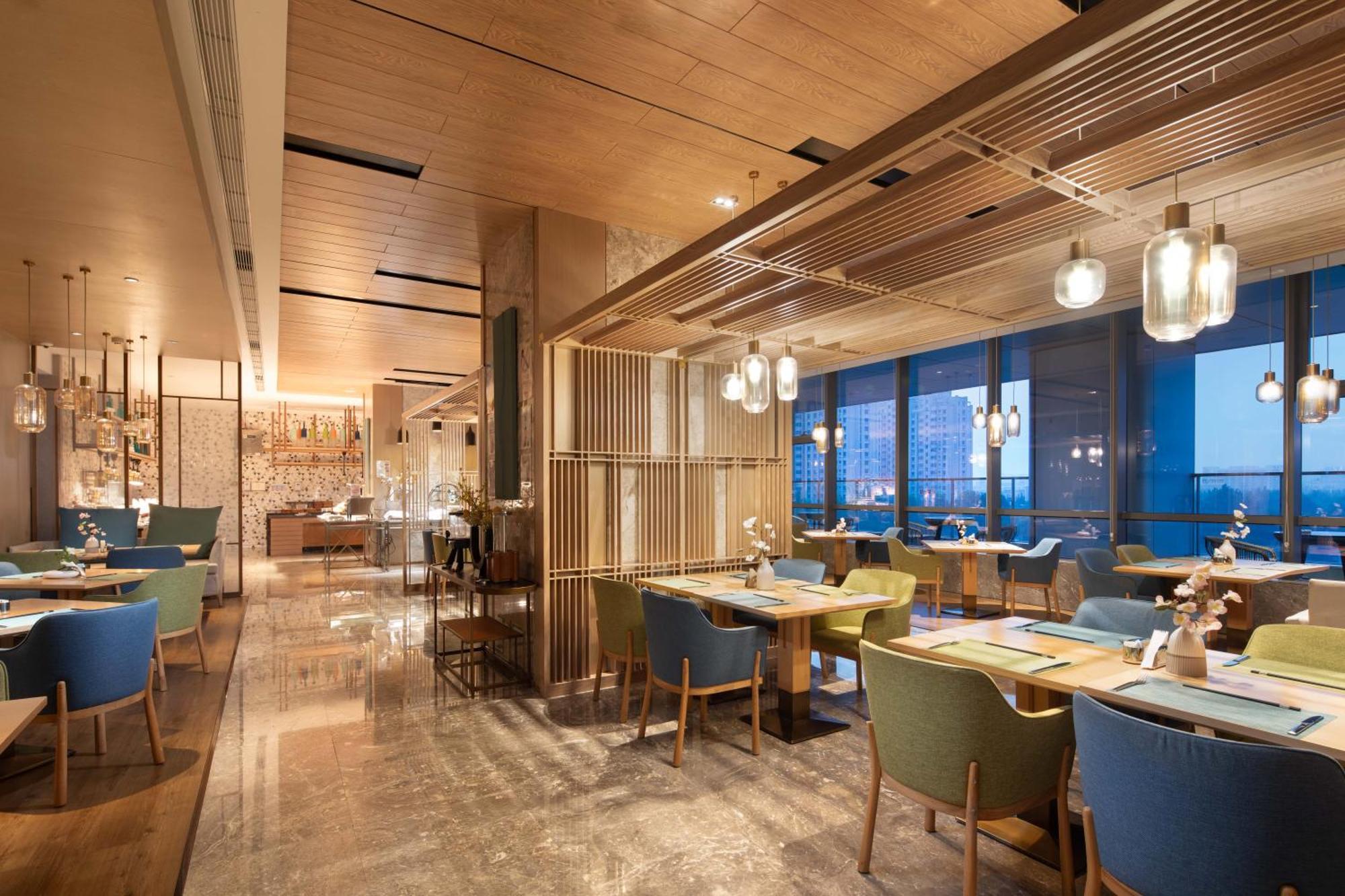 Hilton Garden Inn Zibo Zhangdian Екстер'єр фото