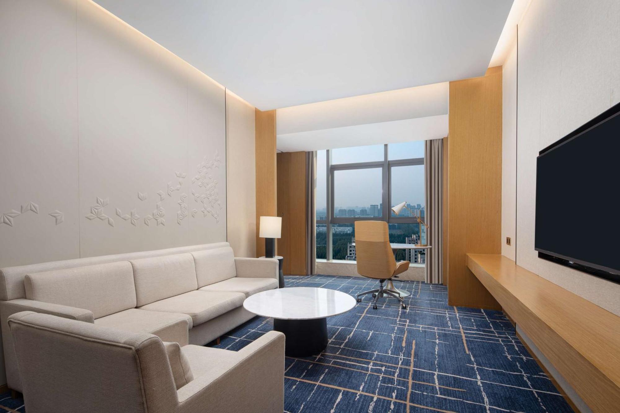 Hilton Garden Inn Zibo Zhangdian Екстер'єр фото