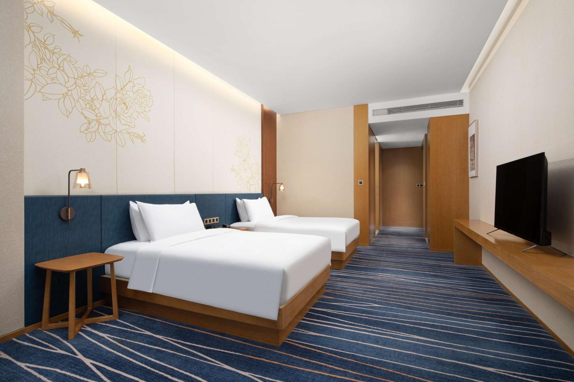 Hilton Garden Inn Zibo Zhangdian Екстер'єр фото