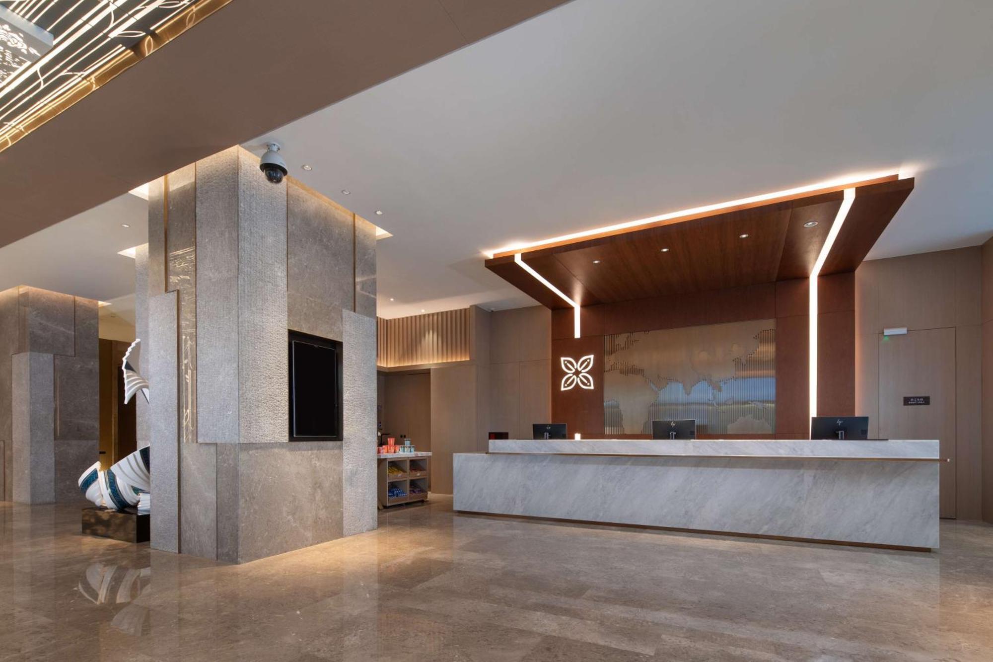 Hilton Garden Inn Zibo Zhangdian Екстер'єр фото