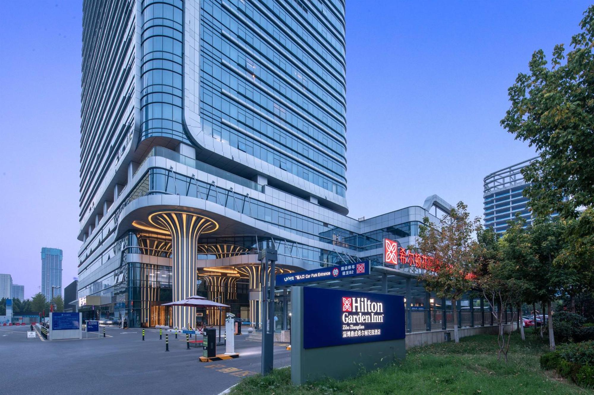 Hilton Garden Inn Zibo Zhangdian Екстер'єр фото